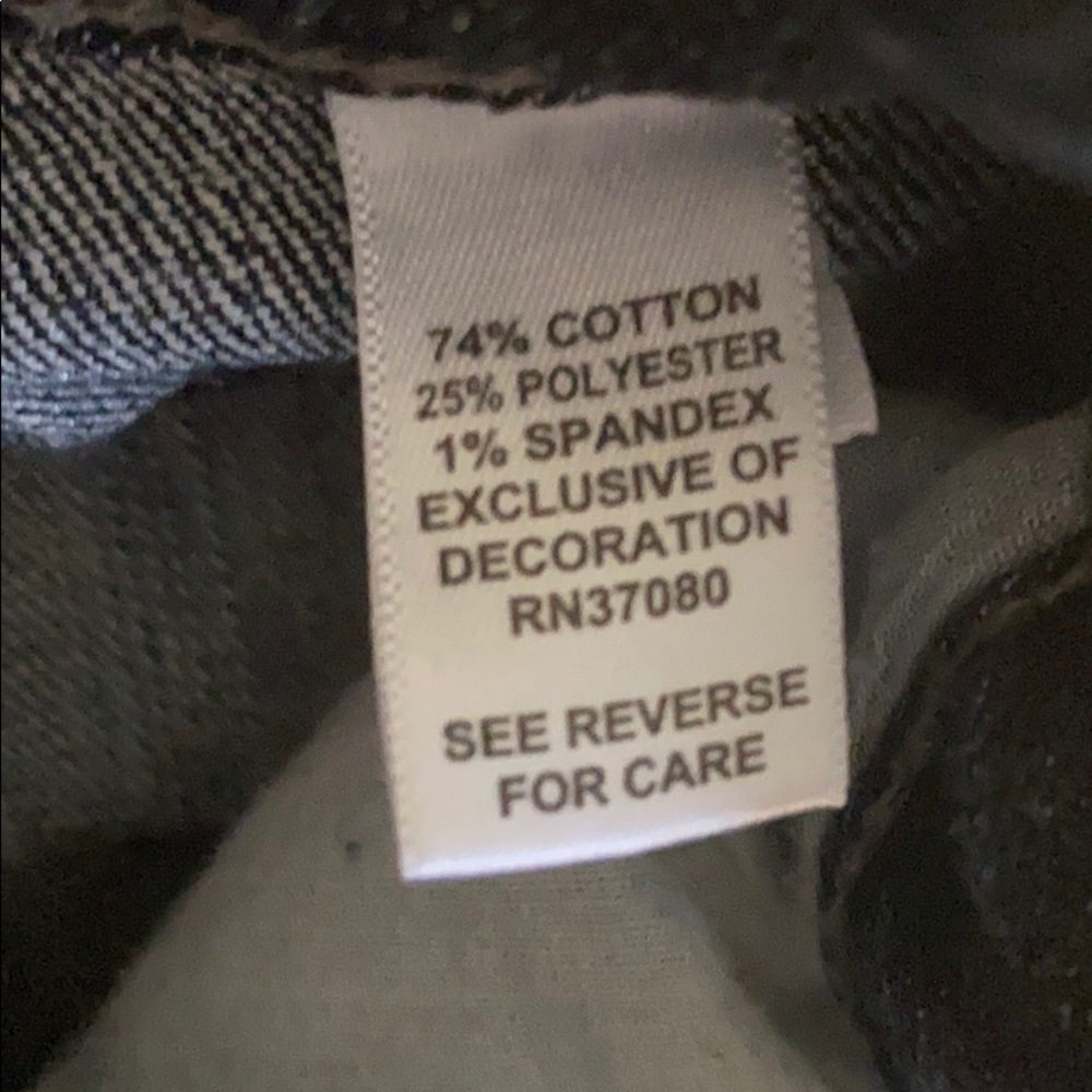 Capri Jeans - Picture 10 of 14